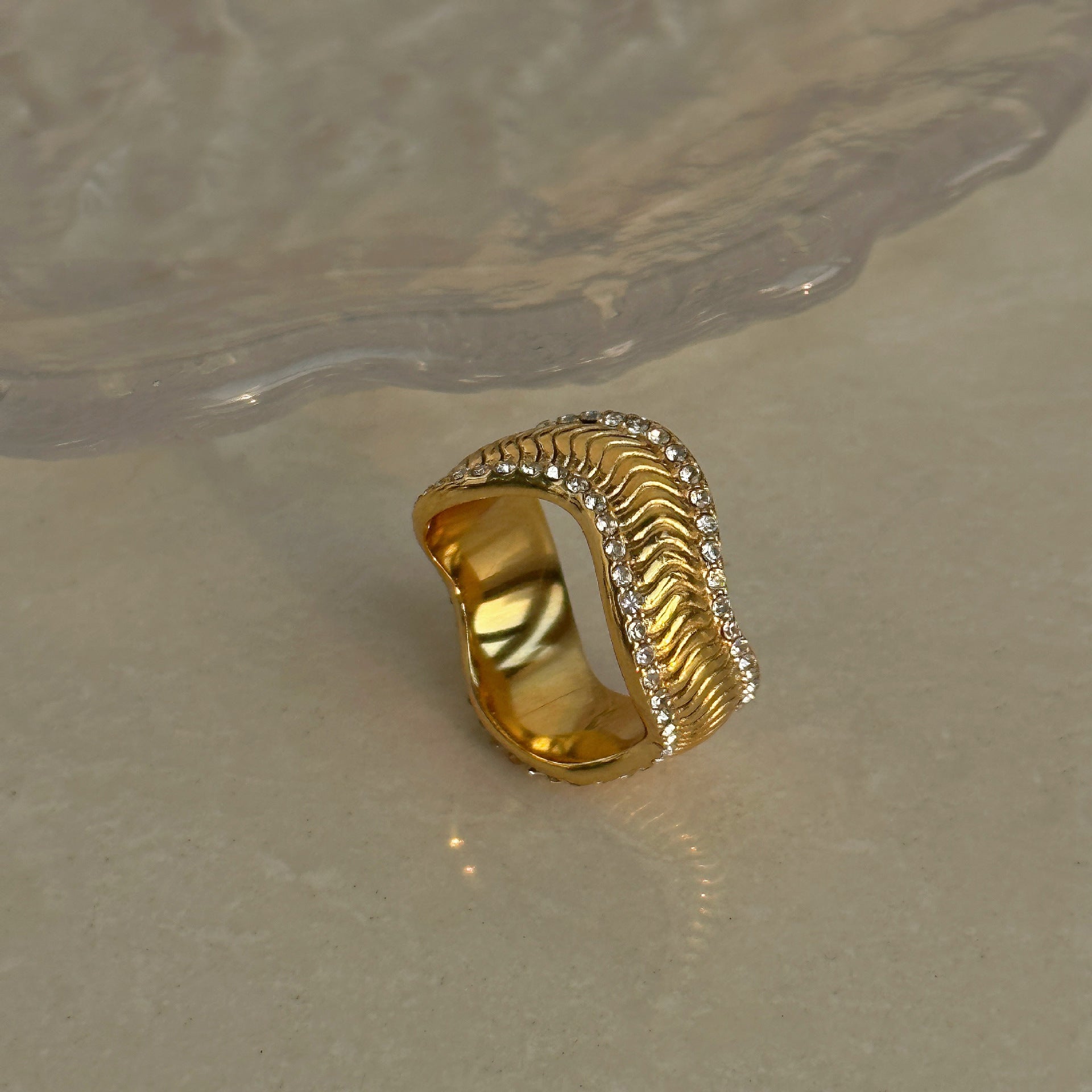 Wholesale 18k Real Gold Plated Titanium Steel Snake Bone Wave Zircon Ring